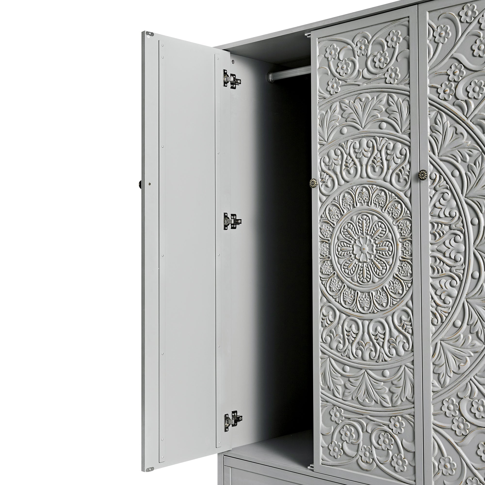 Chantilly Mid Gray Carved Triple Closet