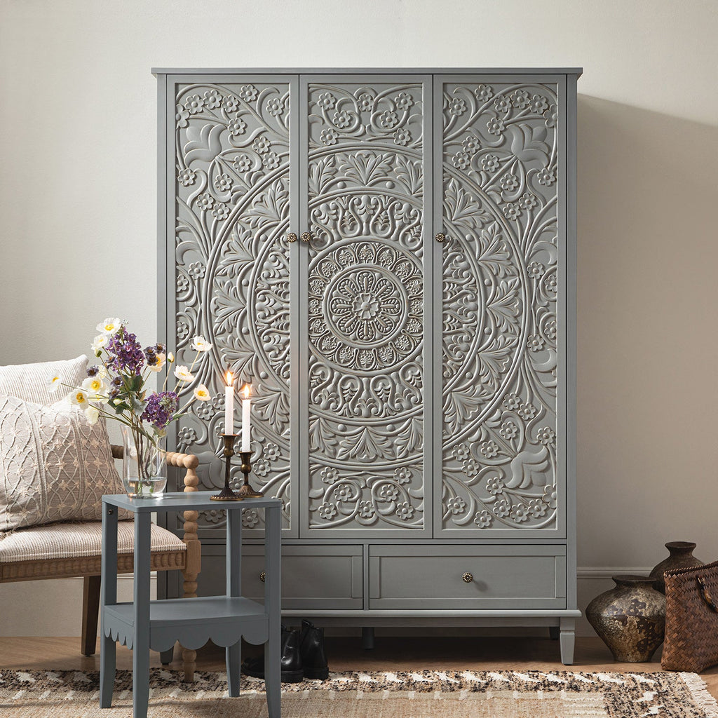 Chantilly Mid Gray Carved Triple Closet