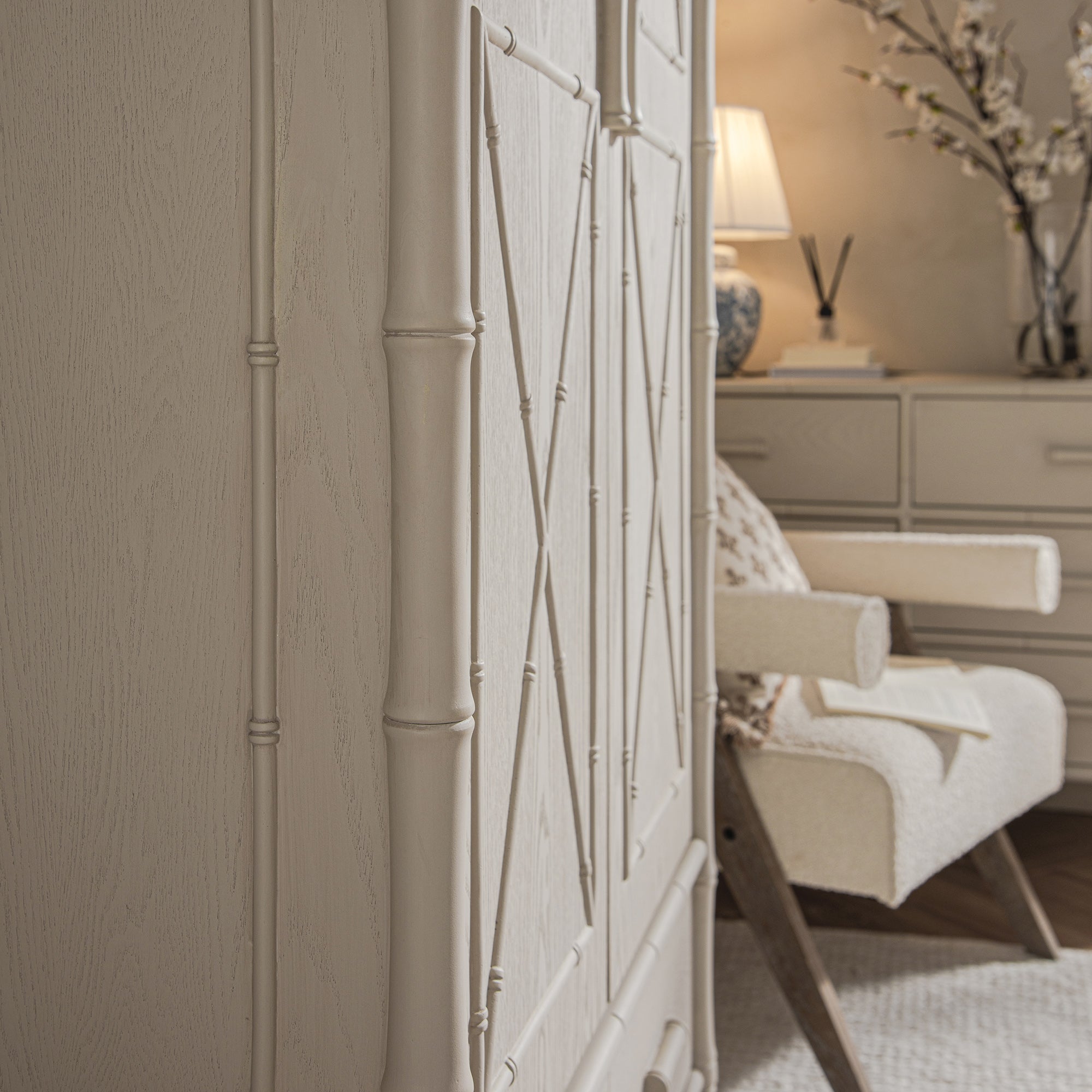 Elstowe Faux Bamboo Double Closet, Shaded White