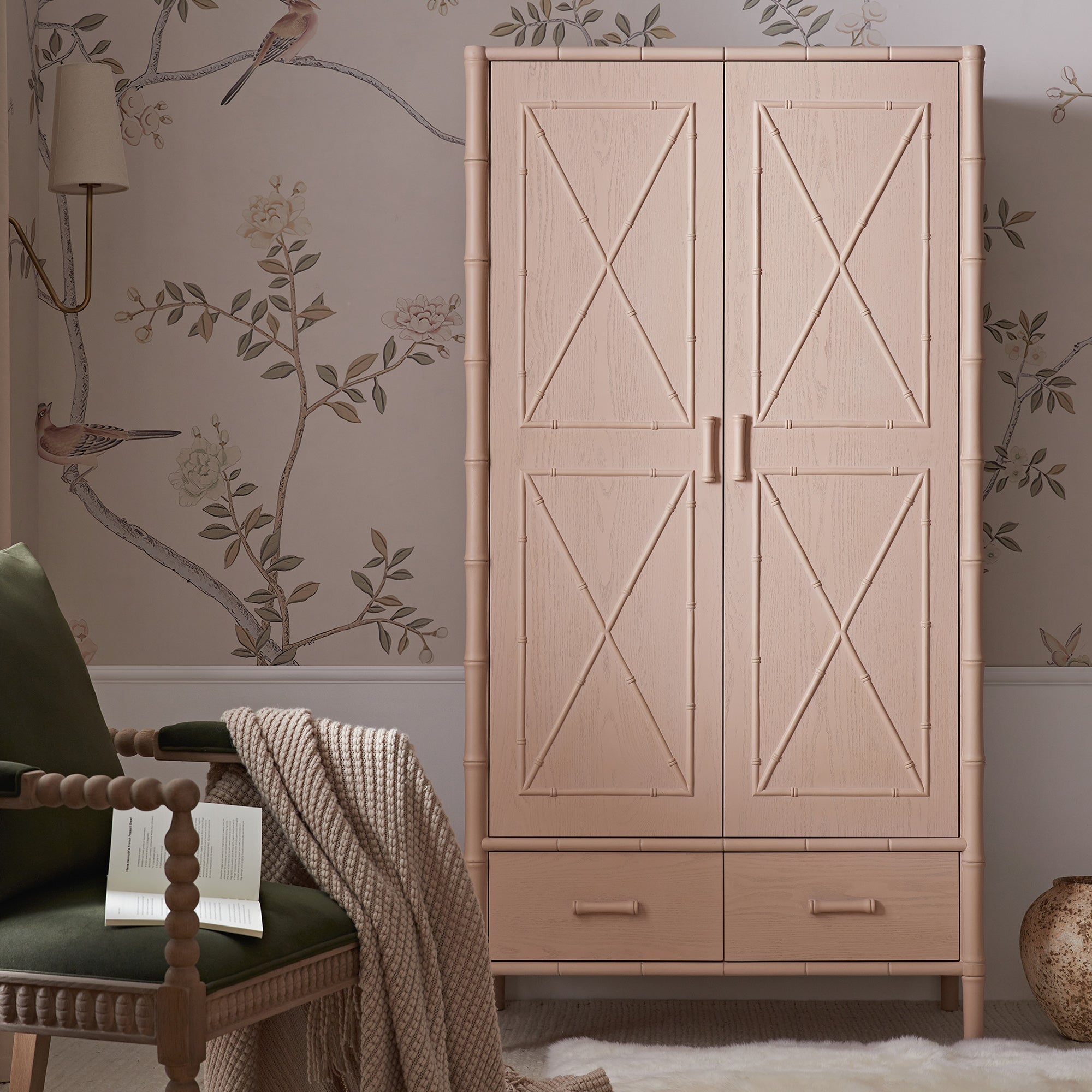 Elstowe Faux Bamboo Double Closet, Nude Pink